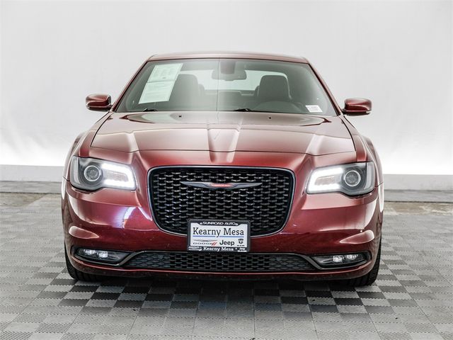 2022 Chrysler 300 300S