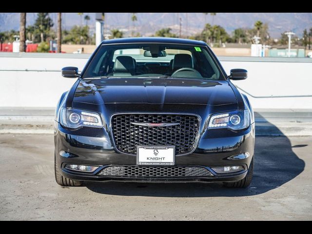 2022 Chrysler 300 300S