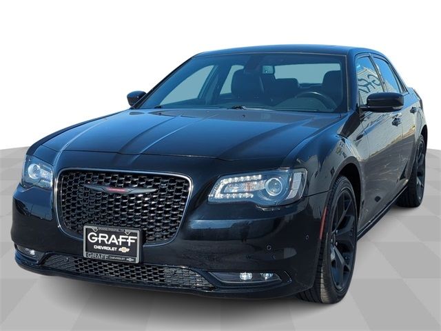 2022 Chrysler 300 300S