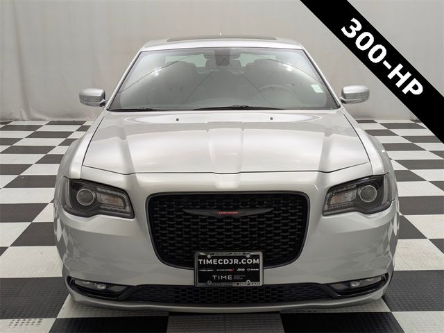 2022 Chrysler 300 300S