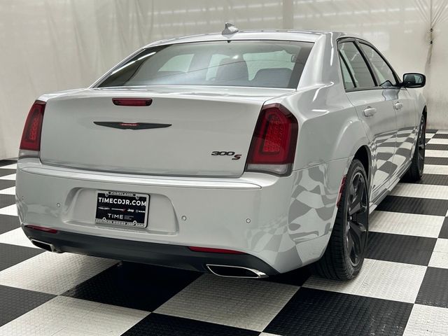 2022 Chrysler 300 300S