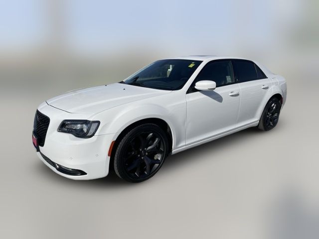 2022 Chrysler 300 300S