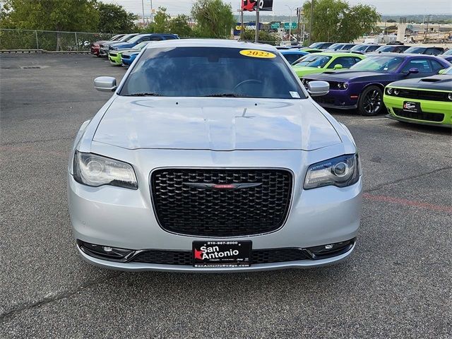 2022 Chrysler 300 300S