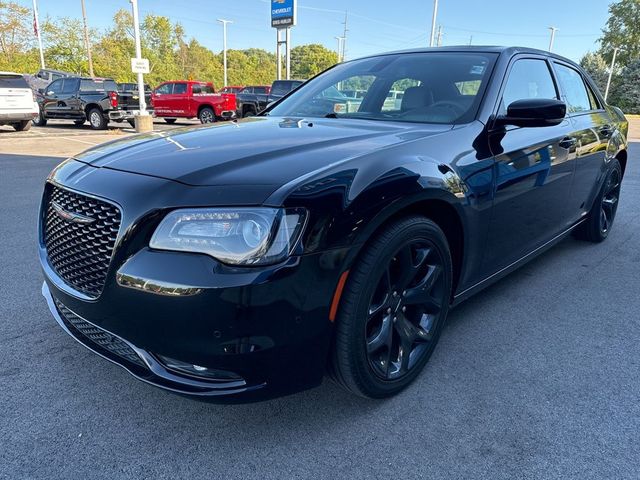 2022 Chrysler 300 300S