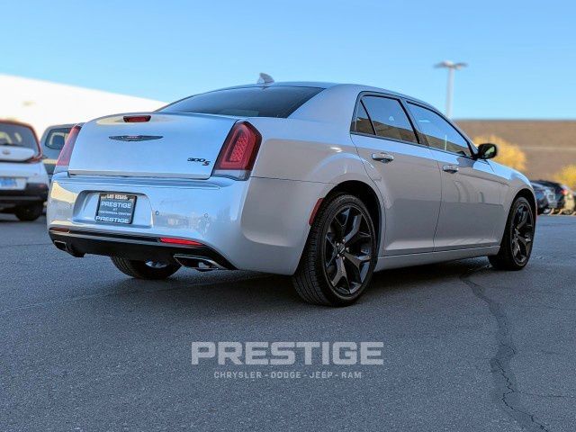 2022 Chrysler 300 300S