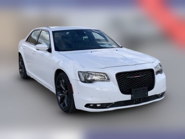 2022 Chrysler 300 300S