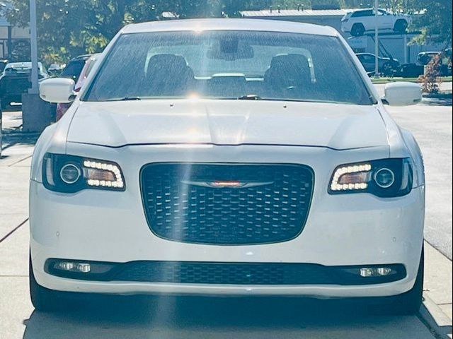 2022 Chrysler 300 300S