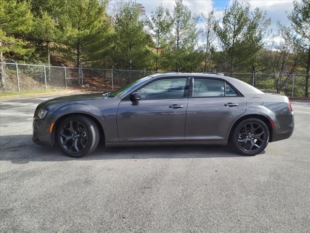 2022 Chrysler 300 300S