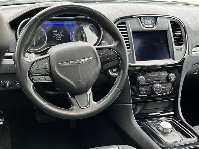 2022 Chrysler 300 300S