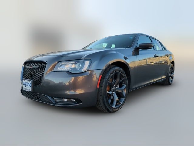 2022 Chrysler 300 300S