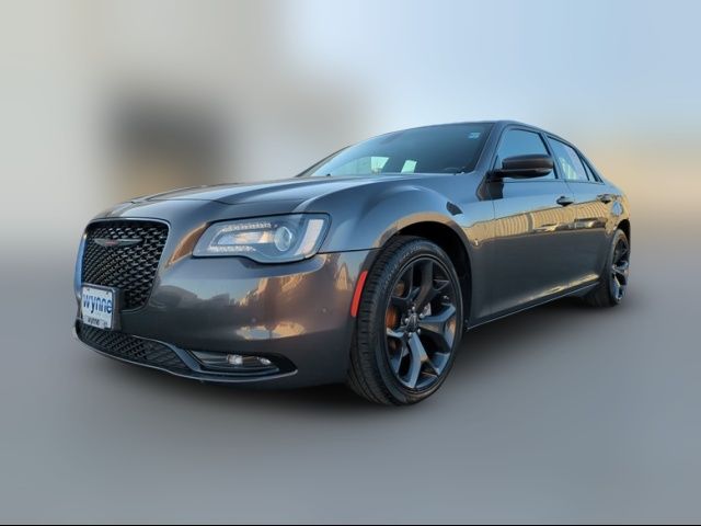 2022 Chrysler 300 300S