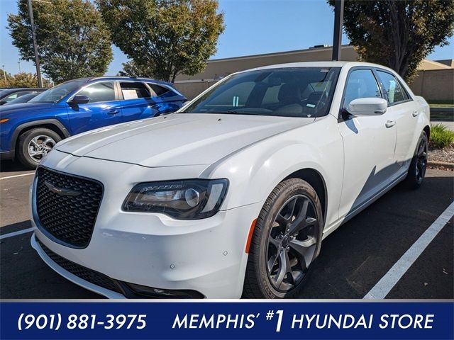 2022 Chrysler 300 300S