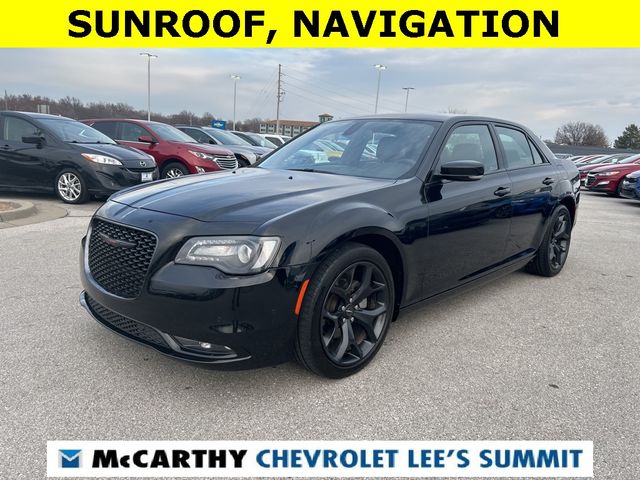 2022 Chrysler 300 300S