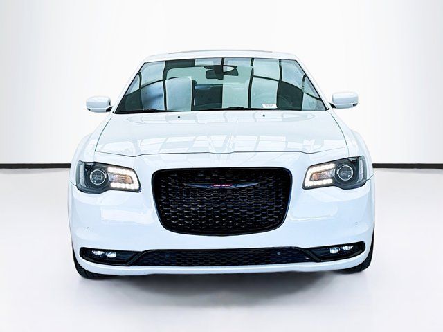 2022 Chrysler 300 300S