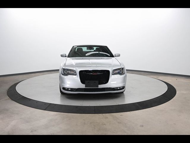 2022 Chrysler 300 300S