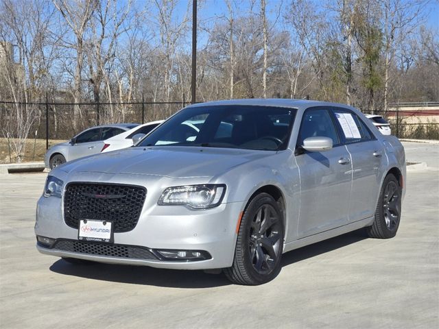 2022 Chrysler 300 300S