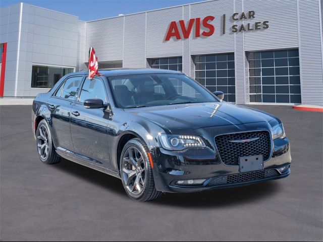 2022 Chrysler 300 300S