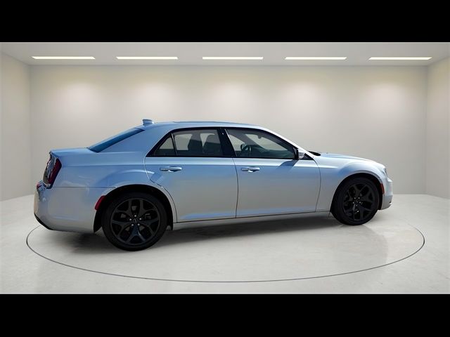 2022 Chrysler 300 300S