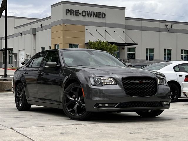 2022 Chrysler 300 300S