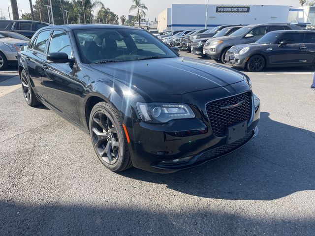 2022 Chrysler 300 300S