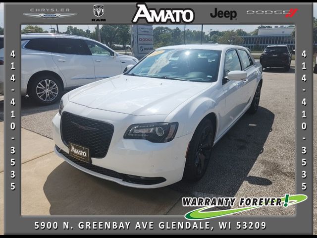 2022 Chrysler 300 300S