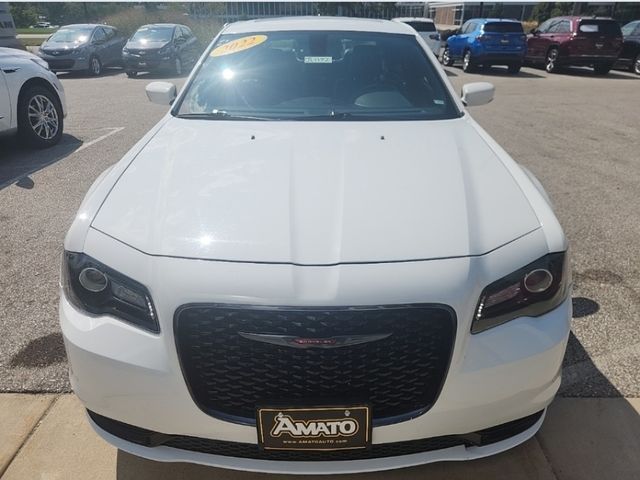 2022 Chrysler 300 300S