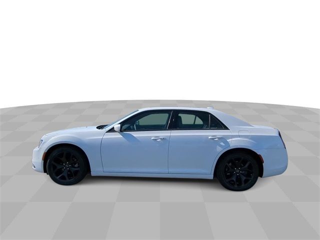 2022 Chrysler 300 300S