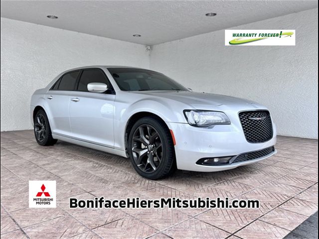 2022 Chrysler 300 300S