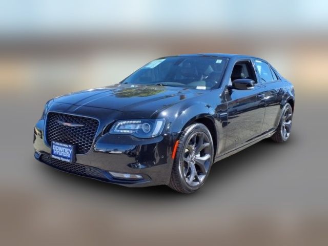 2022 Chrysler 300 300S