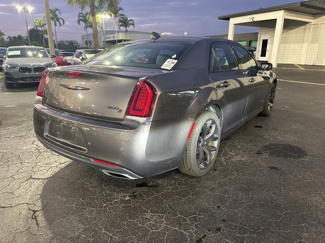 2022 Chrysler 300 300S