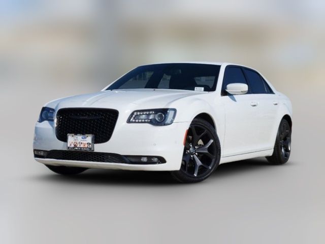 2022 Chrysler 300 300S