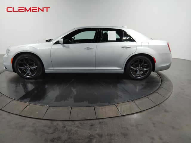 2022 Chrysler 300 300S