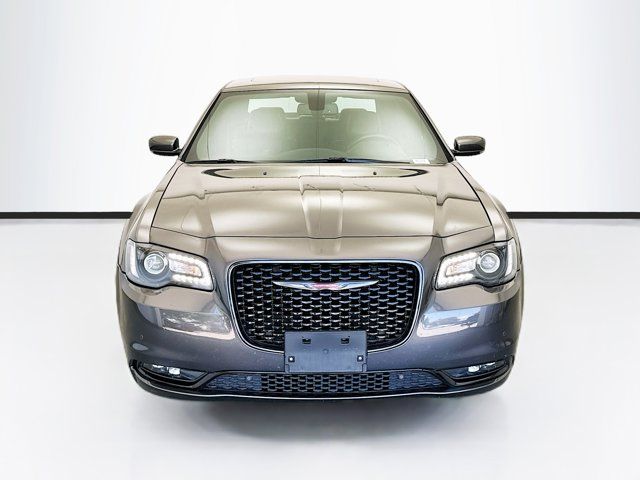 2022 Chrysler 300 300S