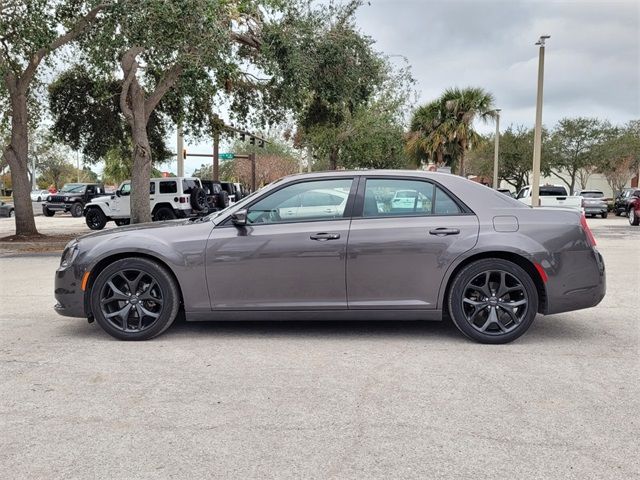 2022 Chrysler 300 300S