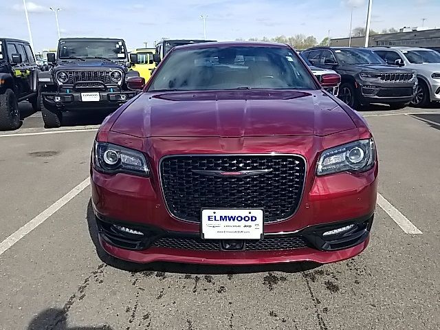 2022 Chrysler 300 300S