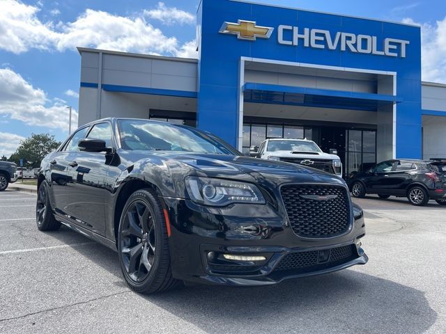 2022 Chrysler 300 300S