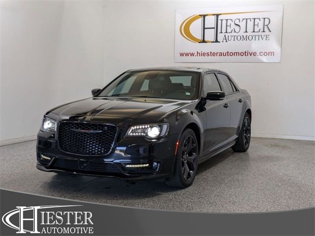 2022 Chrysler 300 300S