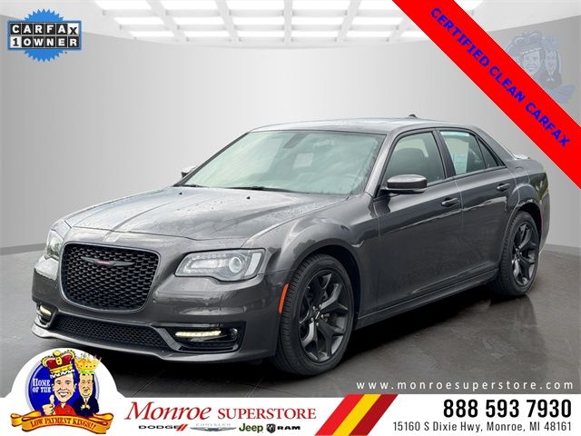 2022 Chrysler 300 300S