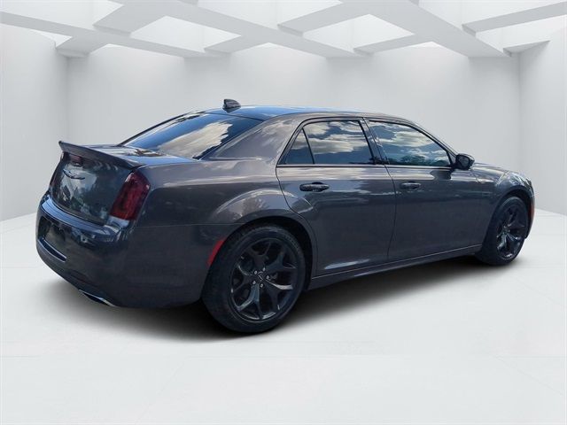 2022 Chrysler 300 300S