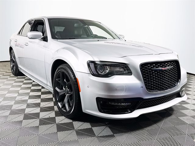 2022 Chrysler 300 300S