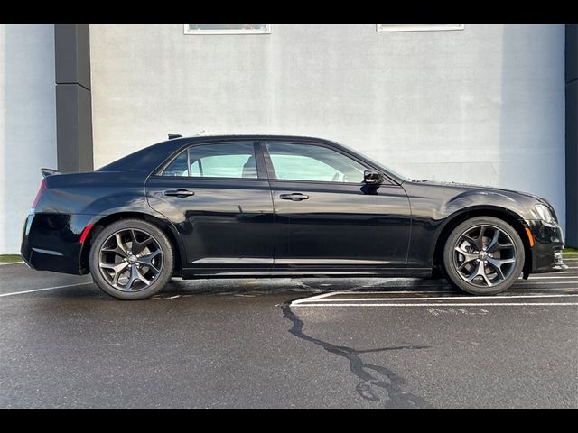 2022 Chrysler 300 300S