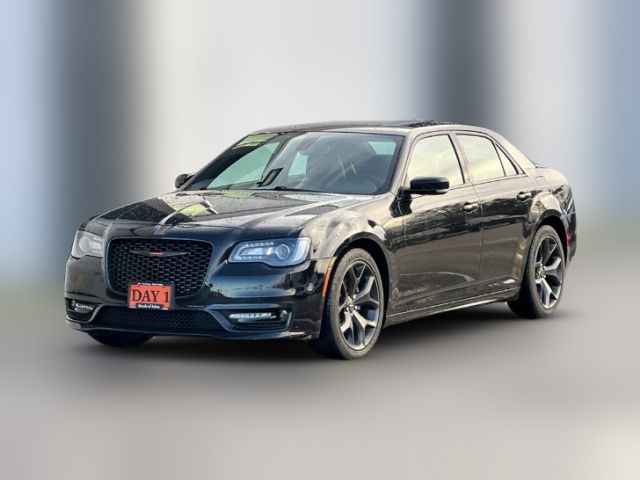 2022 Chrysler 300 300S