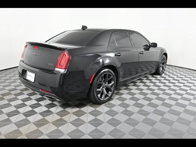 2022 Chrysler 300 300S