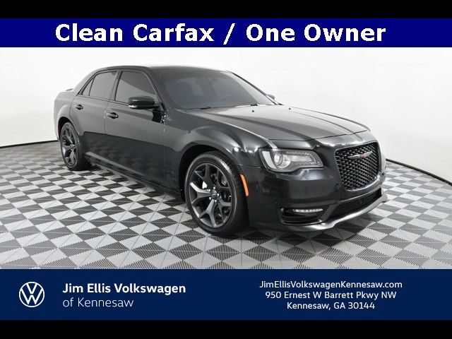 2022 Chrysler 300 300S