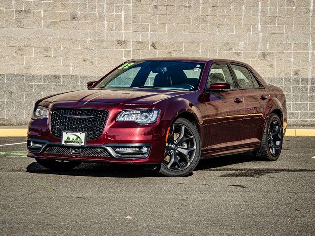 2022 Chrysler 300 300S