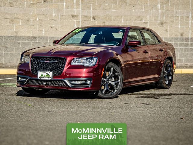 2022 Chrysler 300 300S