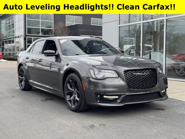 2022 Chrysler 300 300S