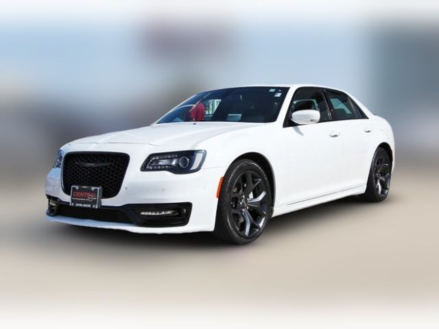 2022 Chrysler 300 300S