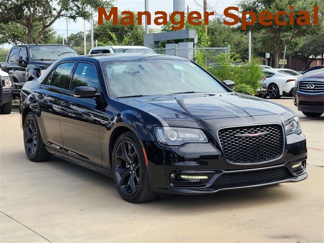 2022 Chrysler 300 300S