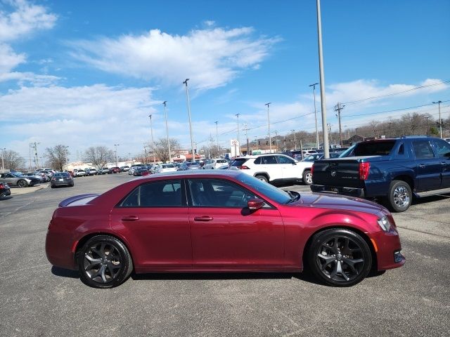 2022 Chrysler 300 300S